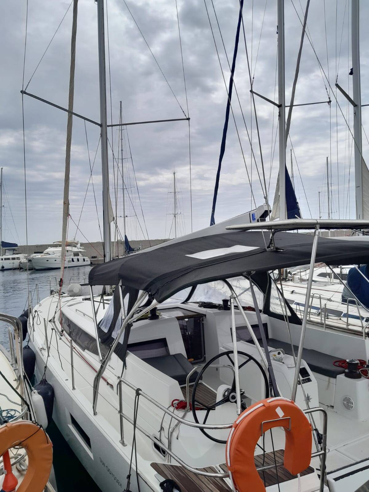 Sailing yacht Sun Odyssey 490 CLASS