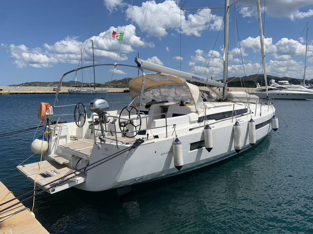 Sailing yacht Sun Odyssey 490 ECONOMY