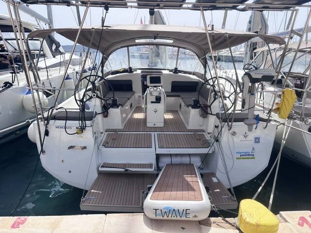 Sailing yacht Sun Odyssey 490 Menelaos
