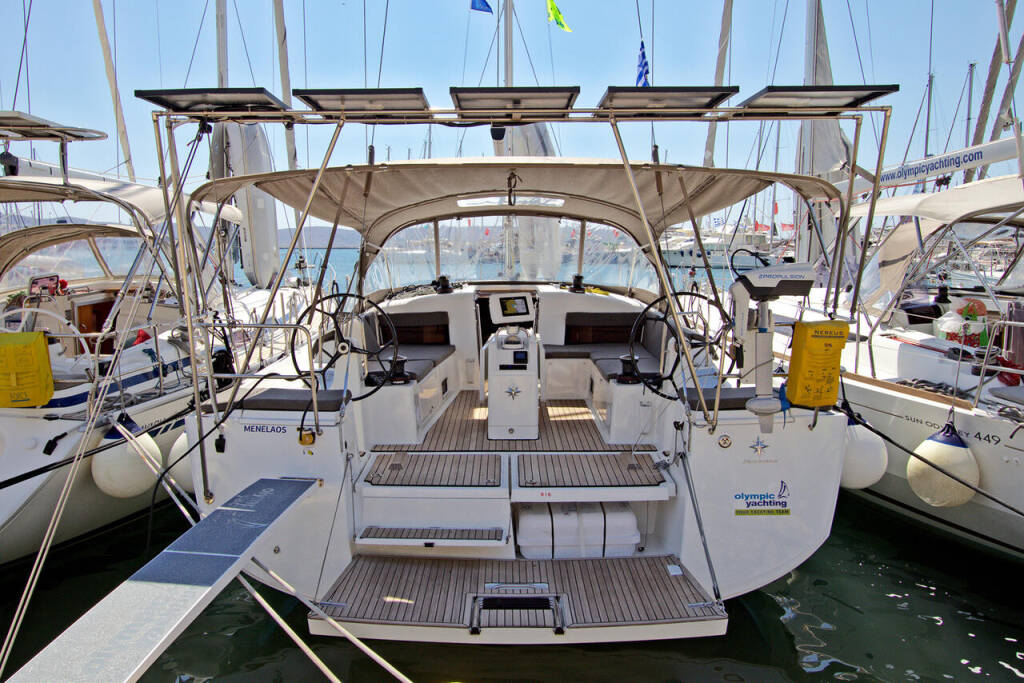 Sailing yacht Sun Odyssey 490 Menelaos