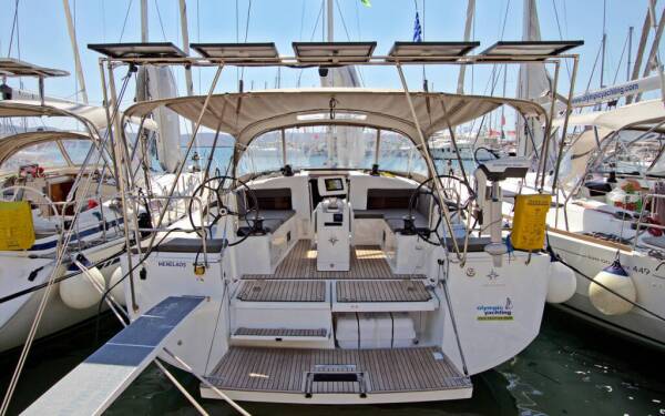 Sun Odyssey 490 Menelaos Lavrion, main port