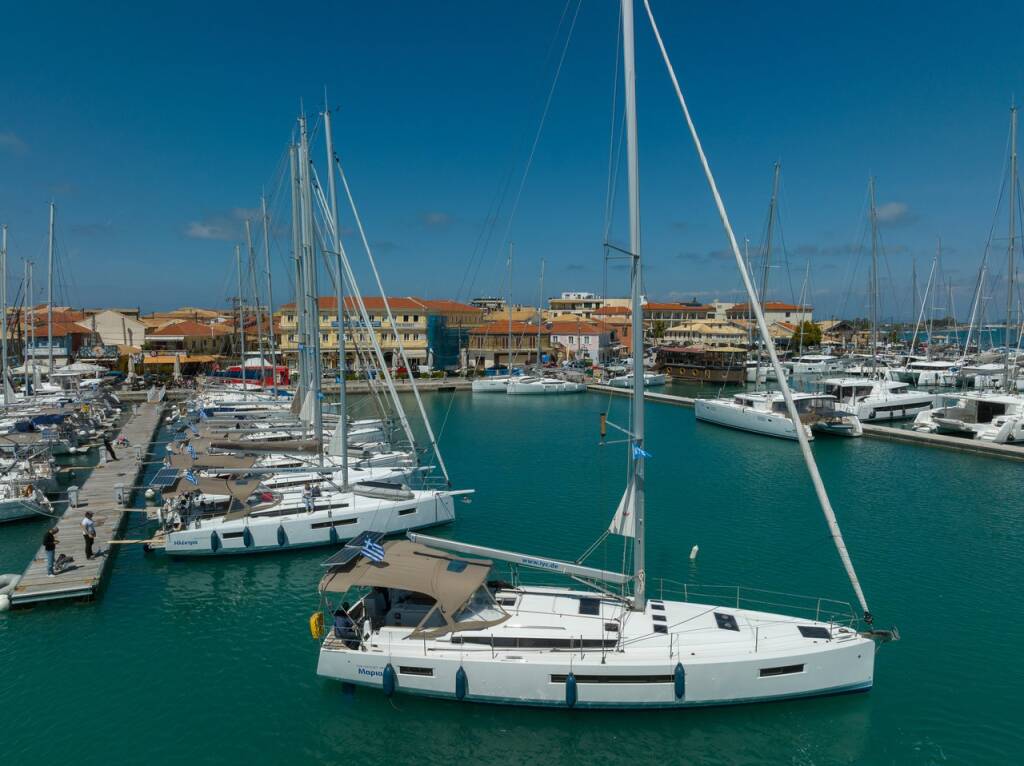 Sailing yacht Sun Odyssey 490 Maria