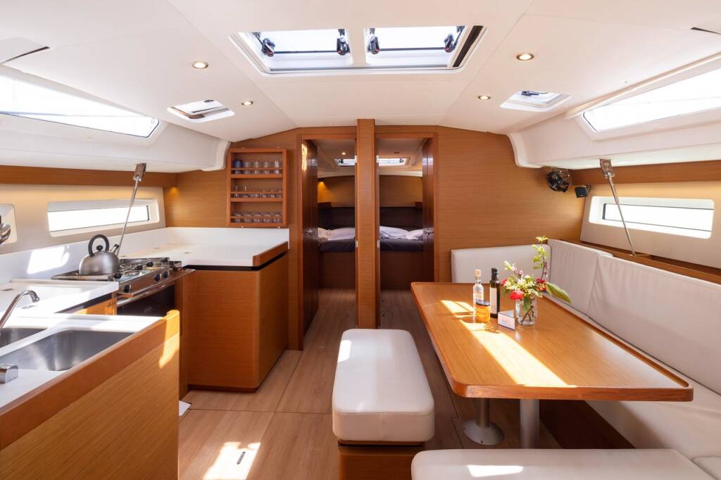 Sailing yacht Sun Odyssey 490 Maria