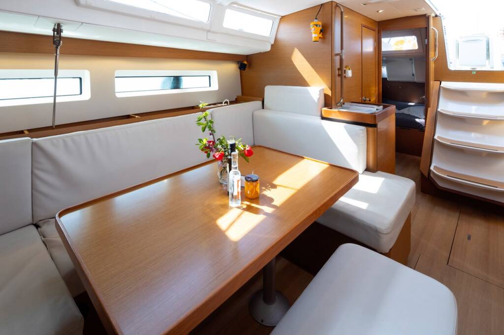 Sailing yacht Sun Odyssey 490 Maria