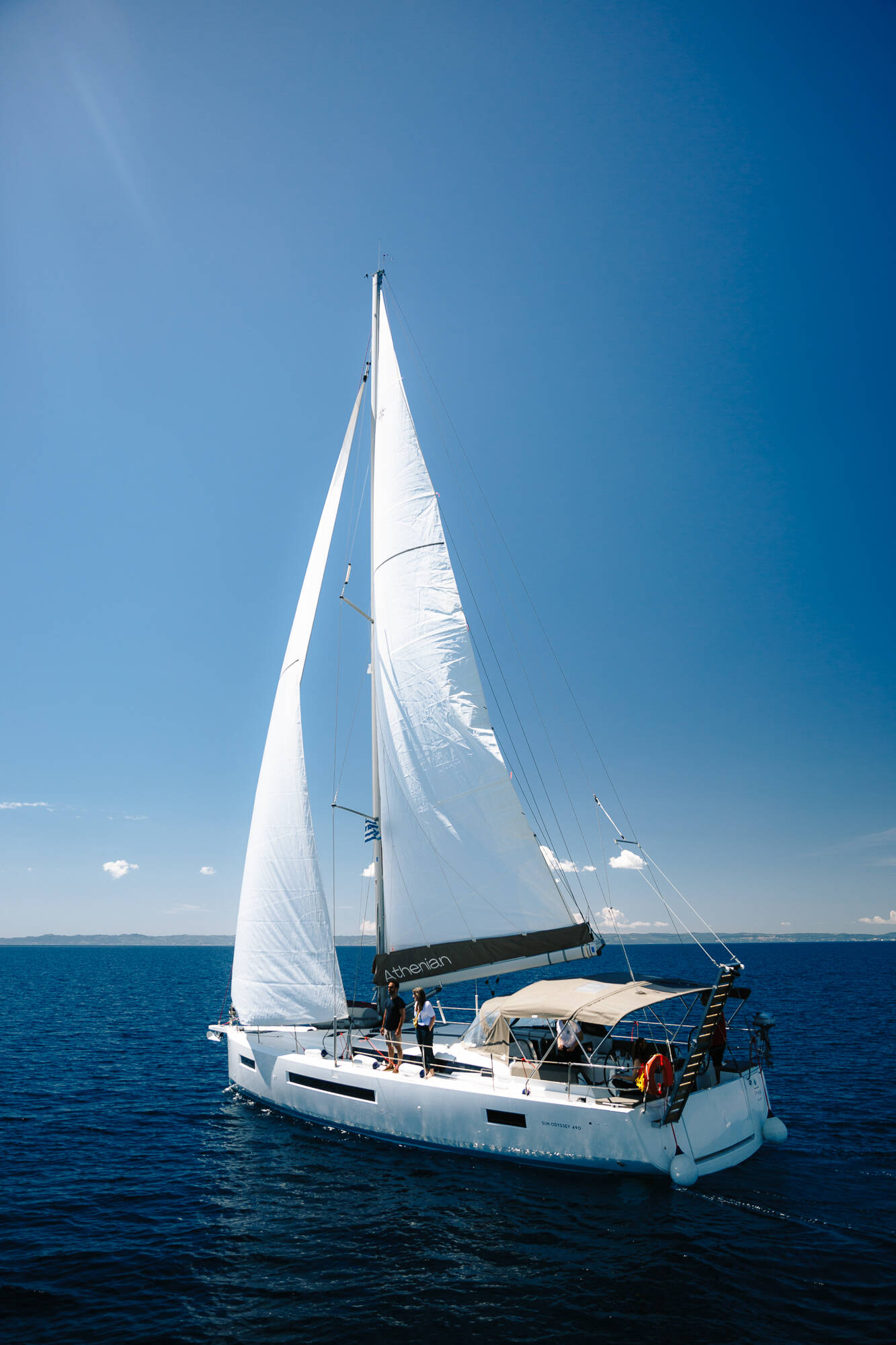 Sailing yacht Sun Odyssey 490 Pnoe