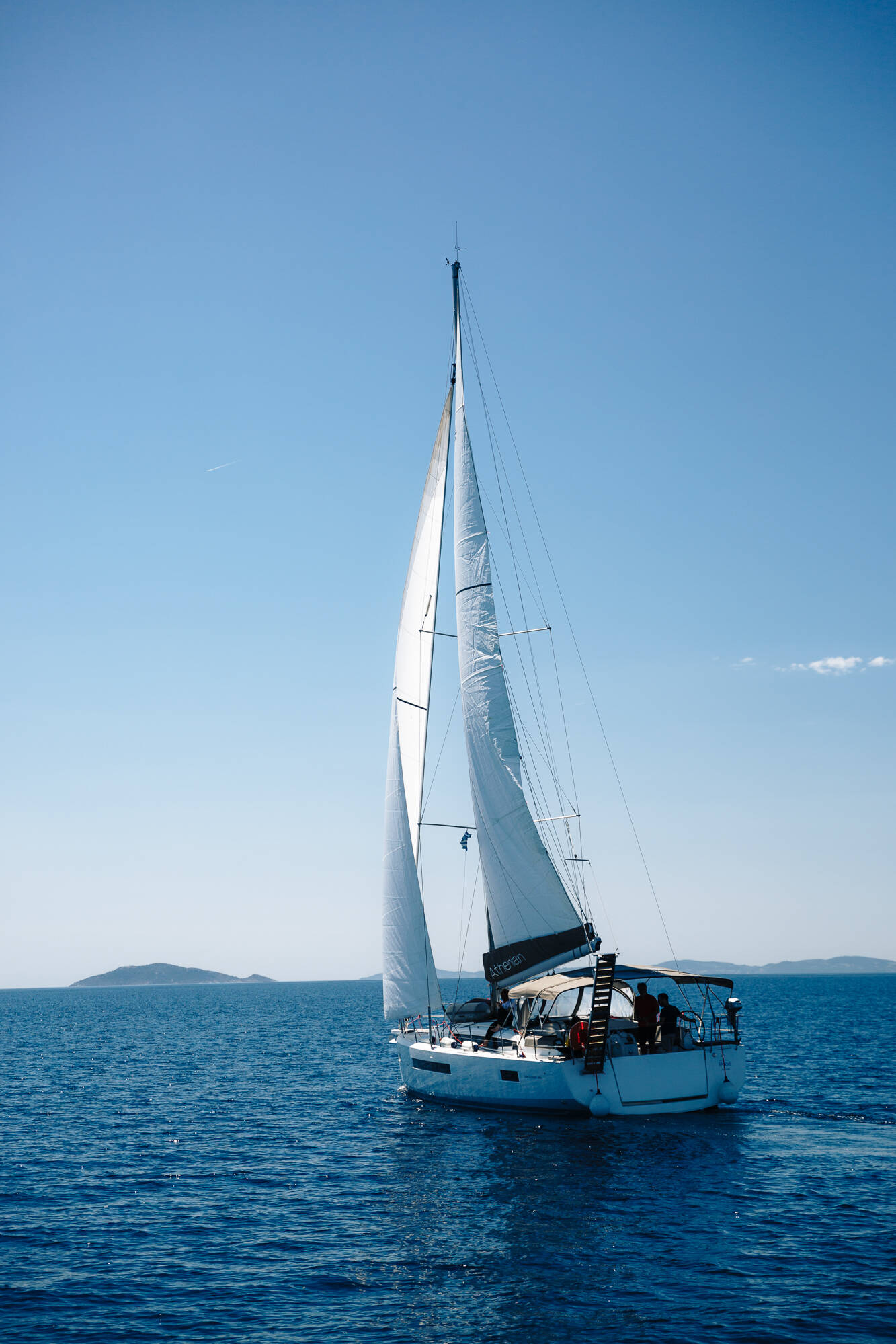 Sailing yacht Sun Odyssey 490 Pnoe