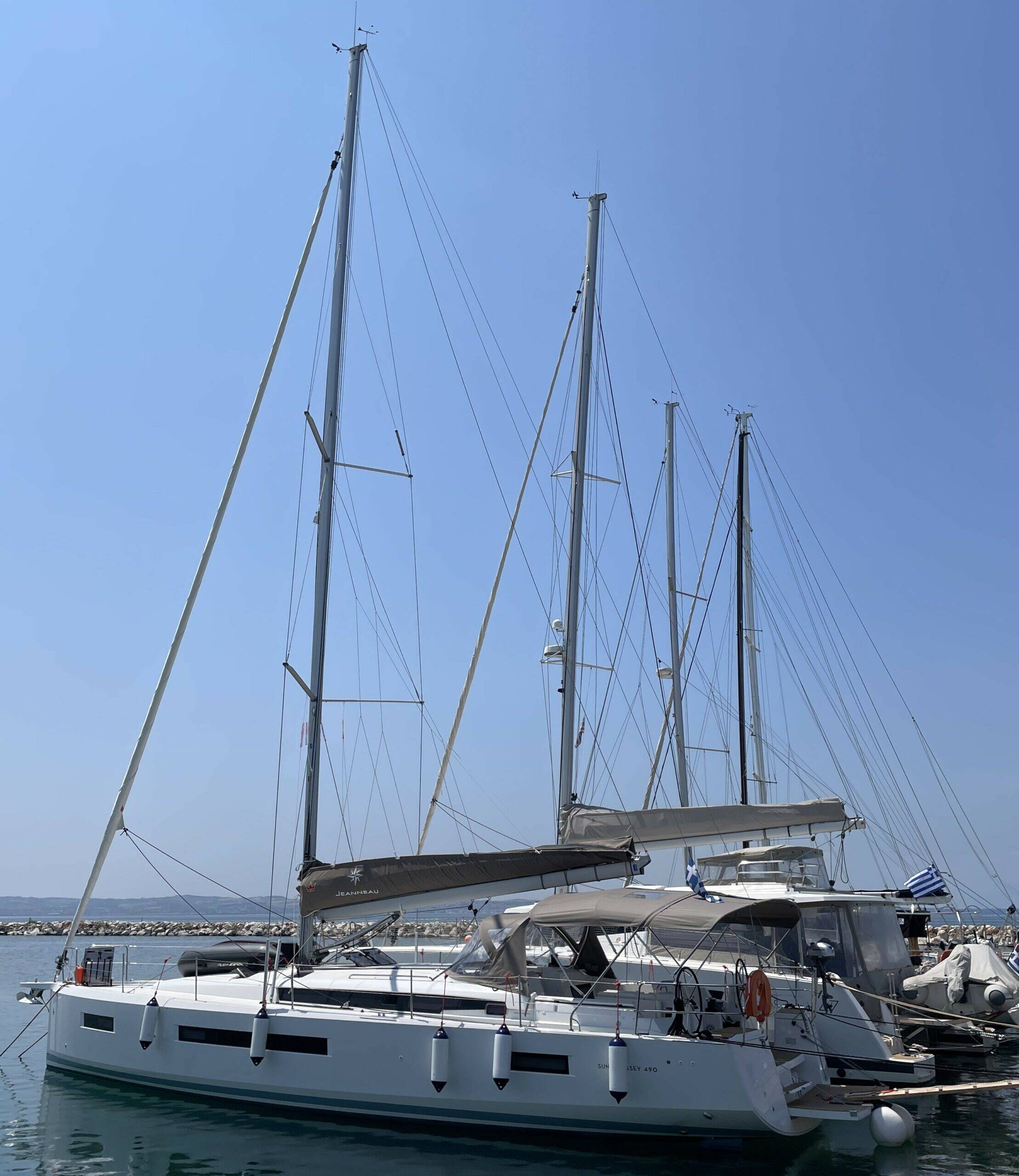 Sailing yacht Sun Odyssey 490 Electra