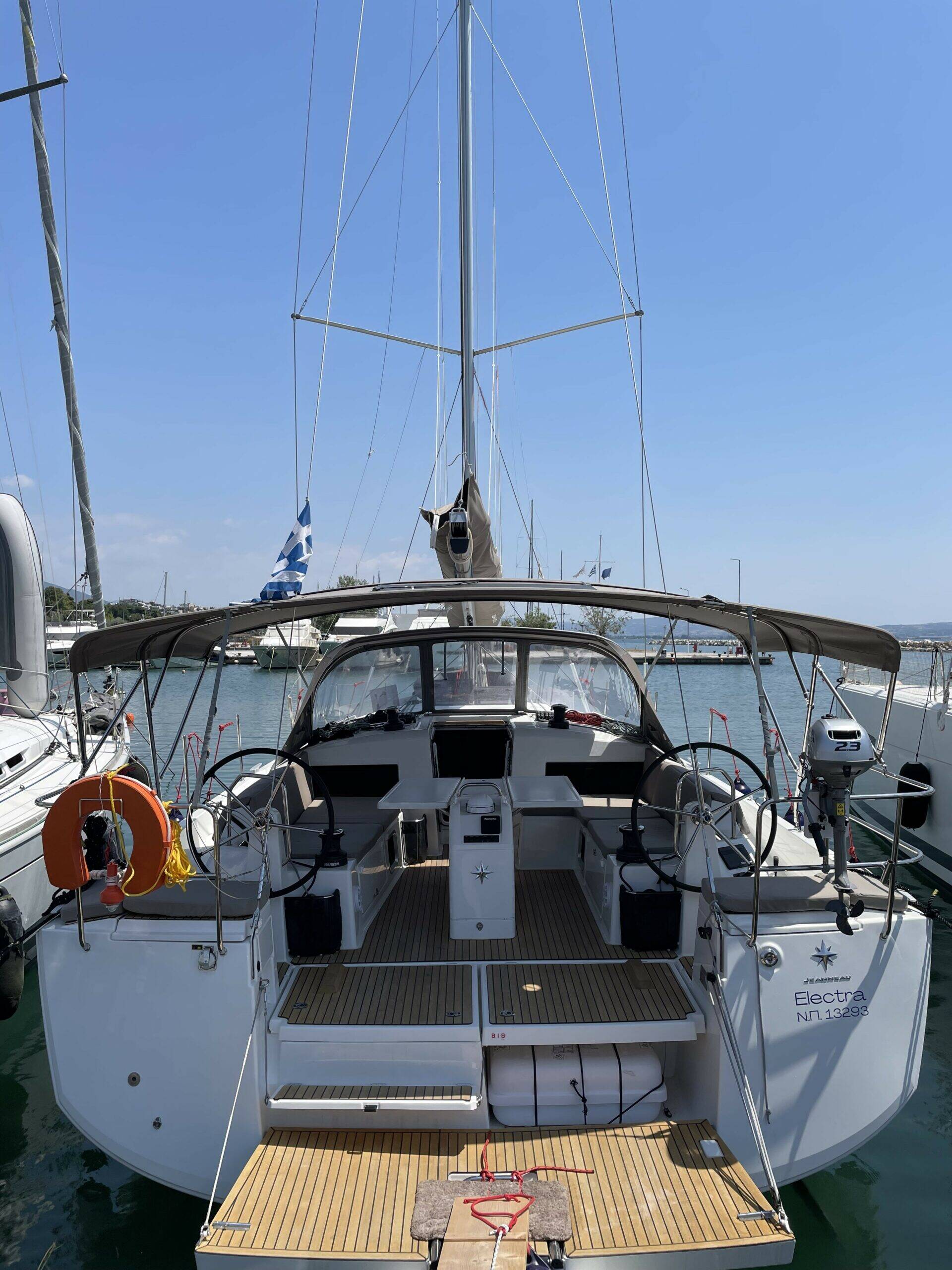 Sailing yacht Sun Odyssey 490 Electra