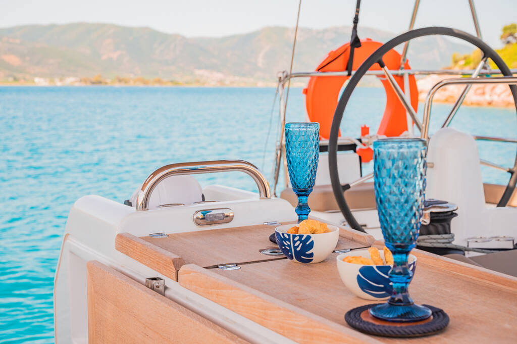 Sailing yacht Sun Odyssey 490 Notus