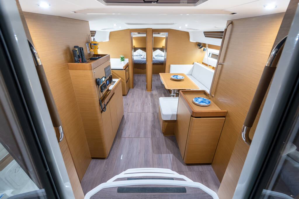 Sailing yacht Sun Odyssey 490 Notus