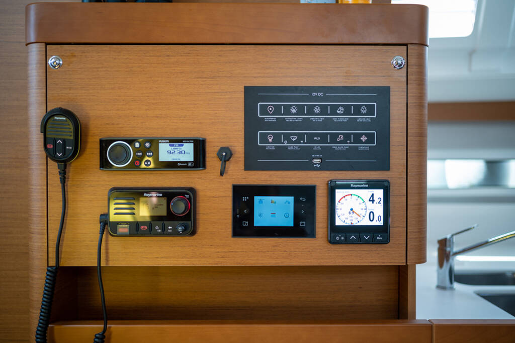 Sailing yacht Sun Odyssey 490 Notus