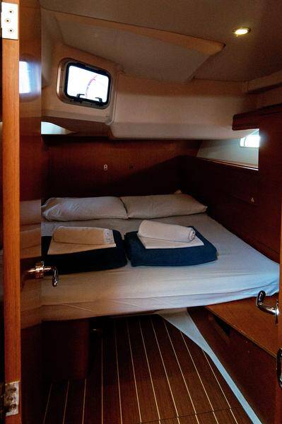 Sailing yacht Sun Odyssey 509 Aqua Kiss