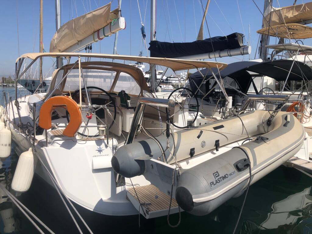 Sailing yacht Sun Odyssey 509 Lucky Slot