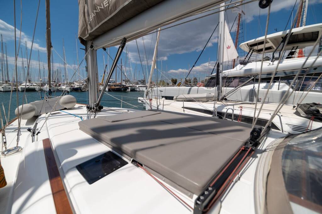 Sailing yacht Sun Odyssey 509 Promise