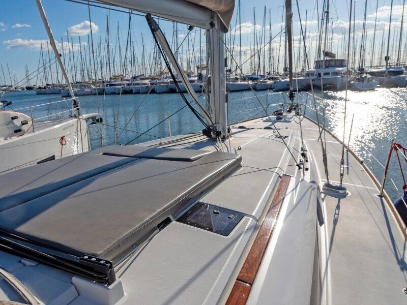 Sailing yacht Sun Odyssey 509 Promise