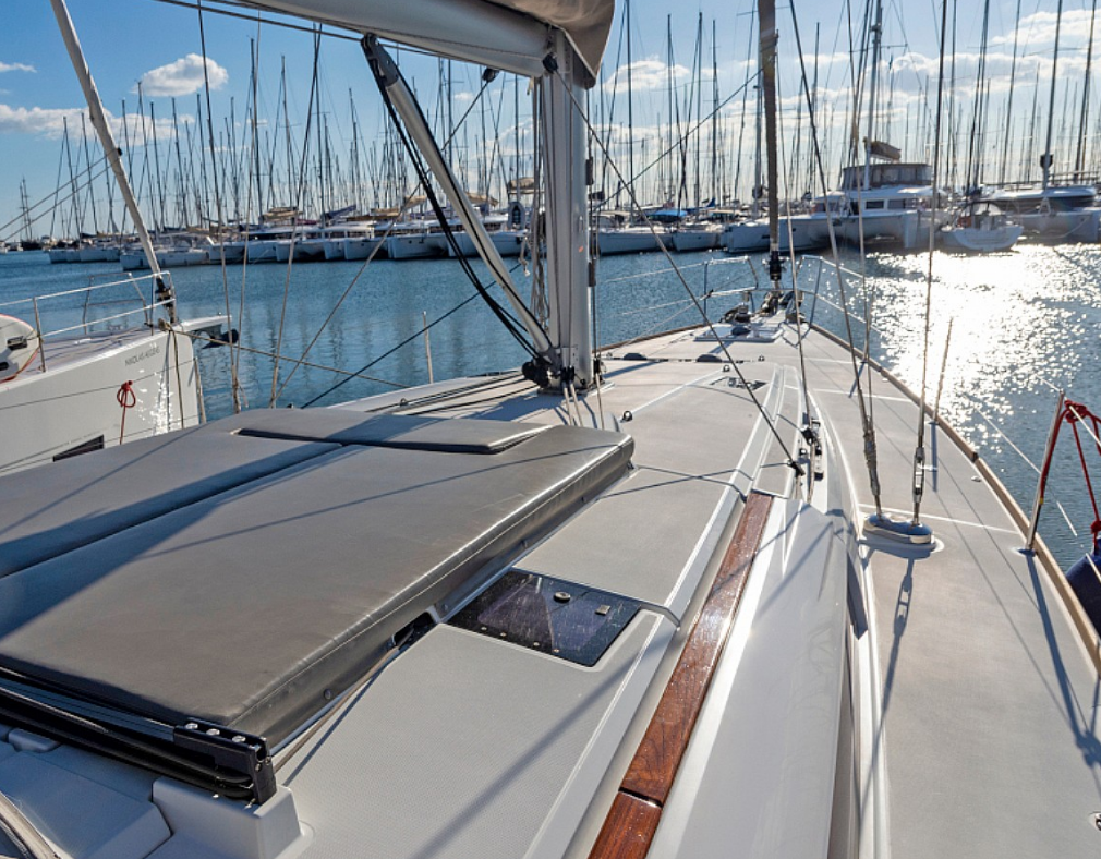 Sailing yacht Sun Odyssey 509 Promise
