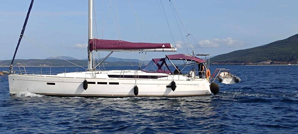 Sailing yacht Sun Odyssey 509 Evelina