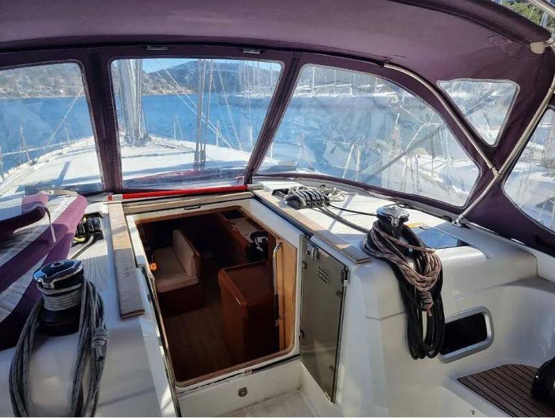 Sailing yacht Sun Odyssey 509 Evelina