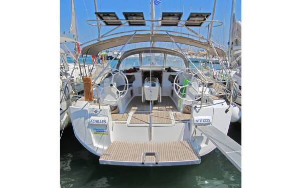 Sun Odyssey 509 Achilles Lavrion, main port