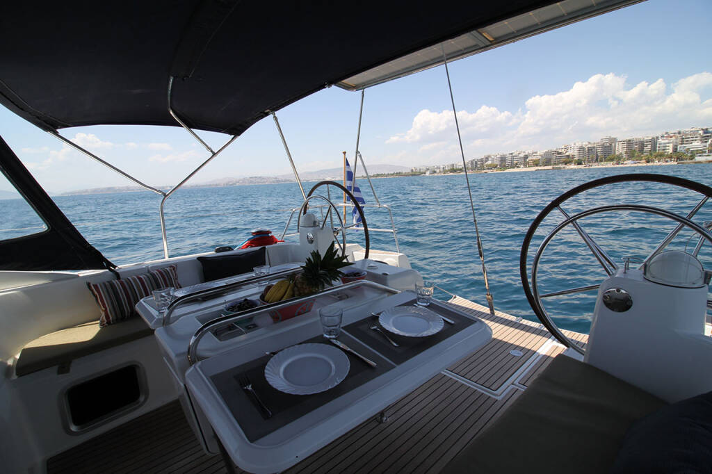 Sailing yacht Sun Odyssey 509 Jester