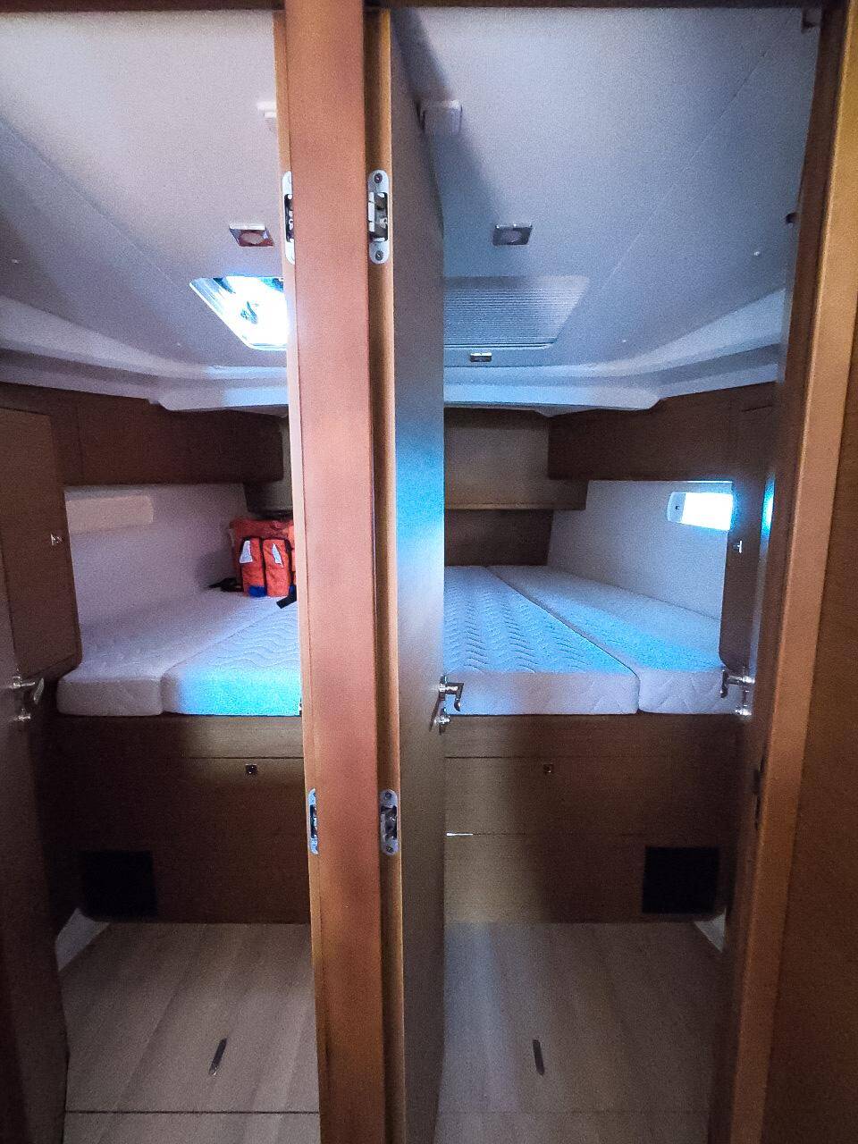 Segelyachten Sun Odyssey 519 Mayflower