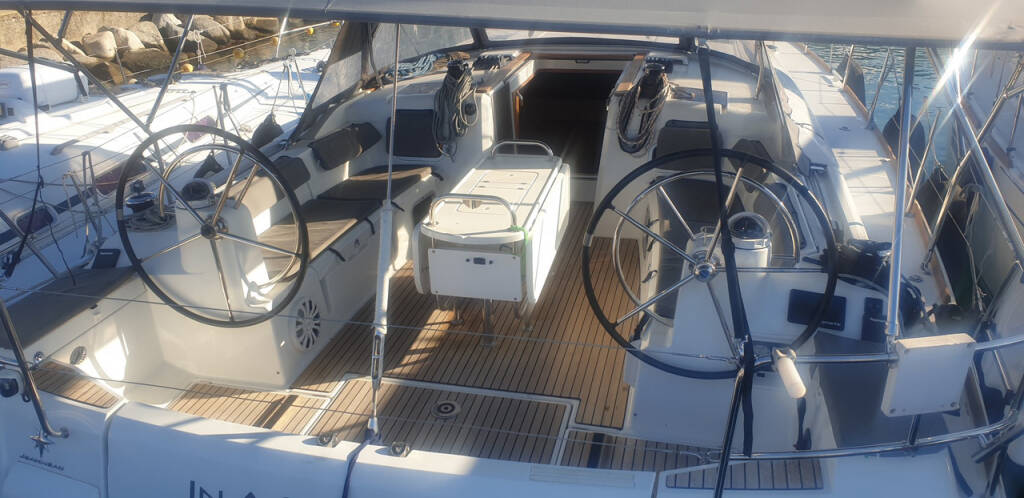 Segelyachten Sun Odyssey 519 In A Silent Way