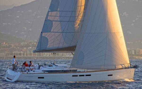 Sun Odyssey 519 Bora