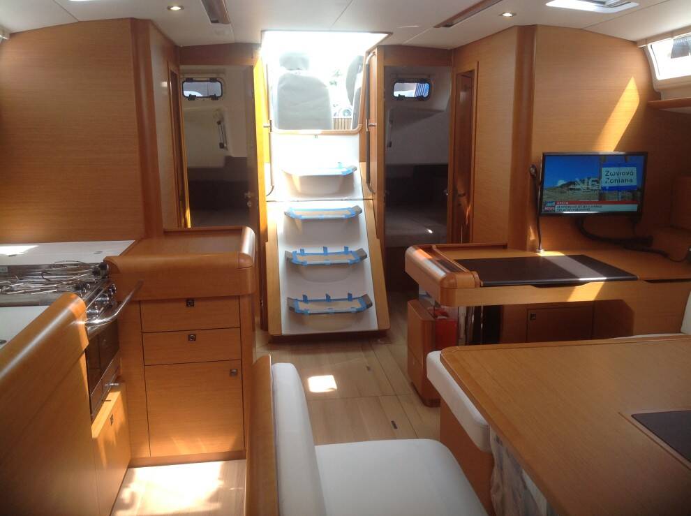 Sailing yacht Sun Odyssey 519 Skopelos