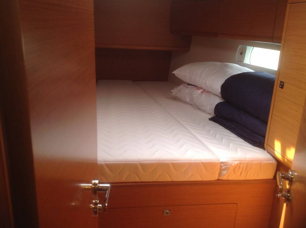 Sailing yacht Sun Odyssey 519 Skopelos
