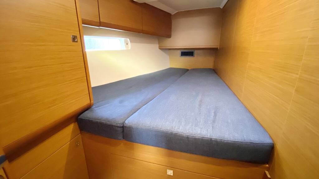 Sailing yacht Sun Odyssey 519 Alea