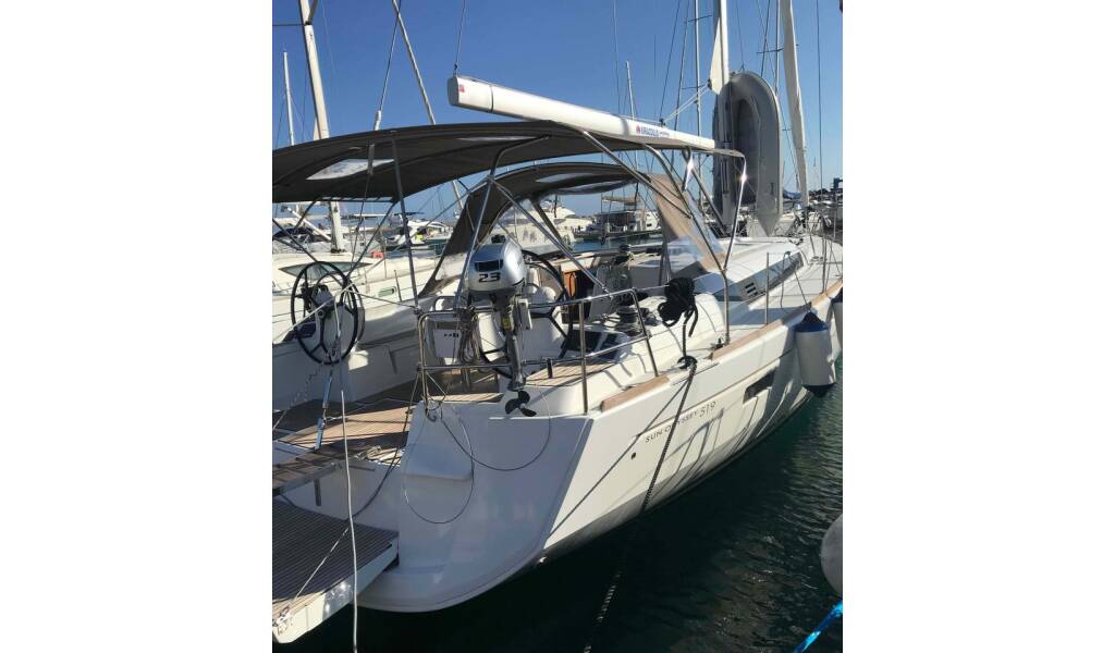 Sailing yacht Sun Odyssey 519 Simba