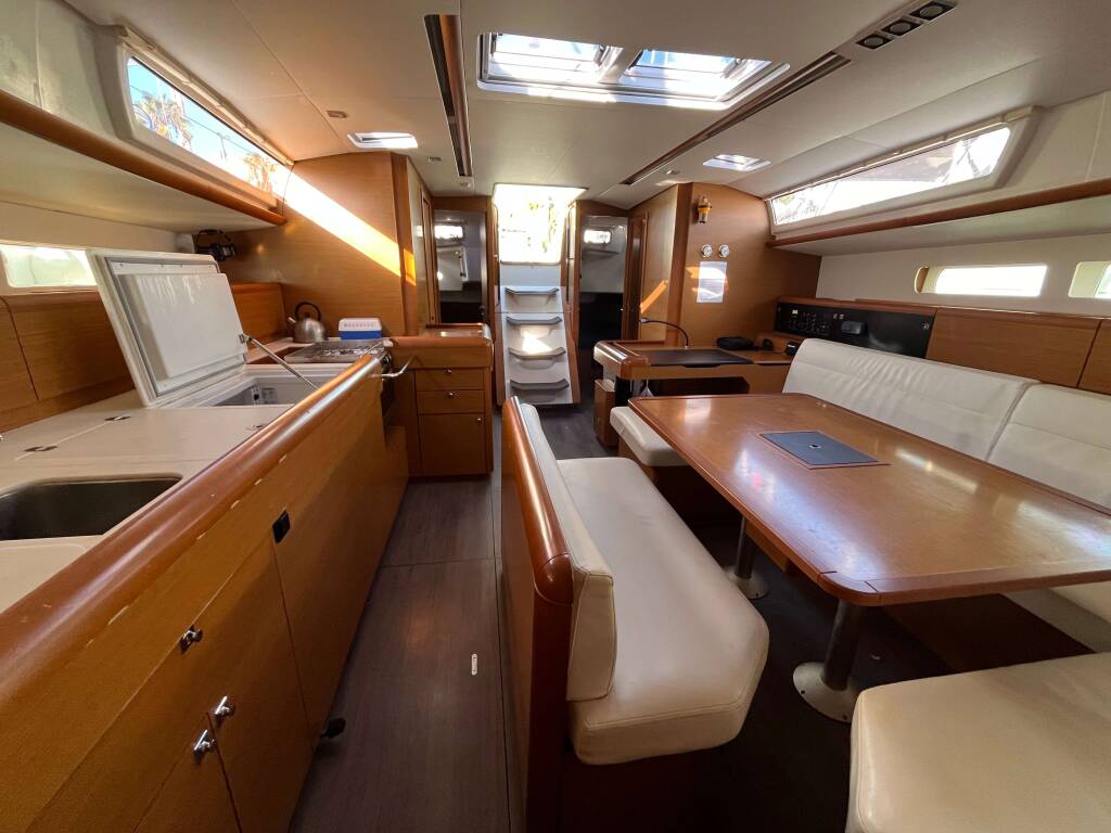 Sailing yacht Sun Odyssey 519 Skopelos