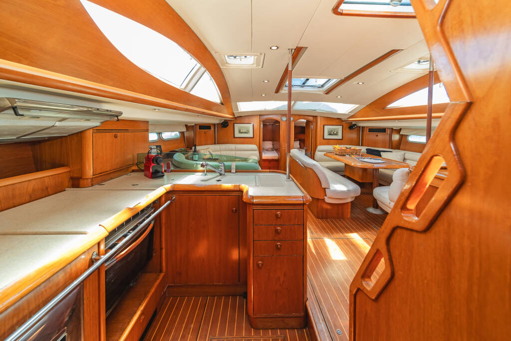 Sailing yacht Sun Odyssey 54 DS Veni