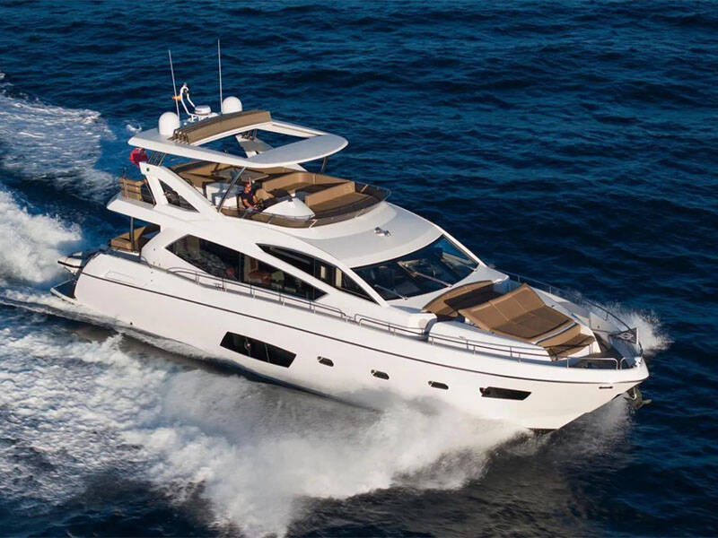 Motor yacht Sunseeker Manhattan 73 Goldeneye