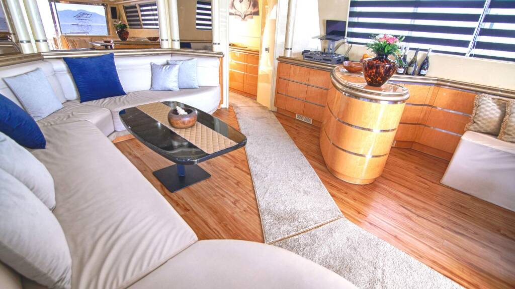 Luxury motor yacht Superphantom Alter Ego