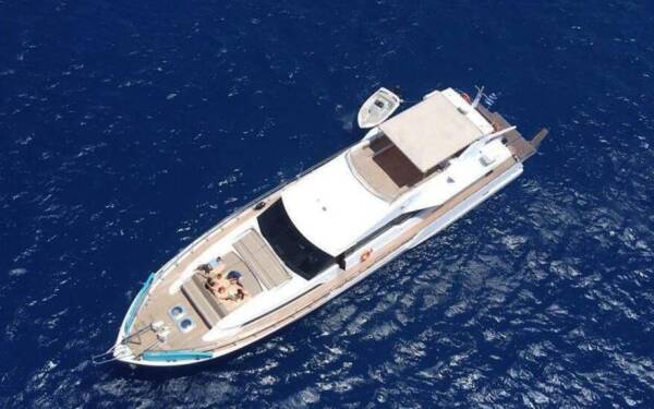 Tecnomarine 95 Lady Mytro Mykonos