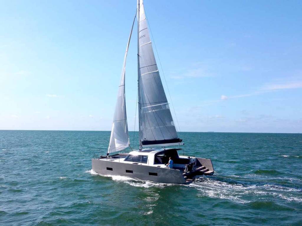 Katamaran Vaan R4 Electric Silence