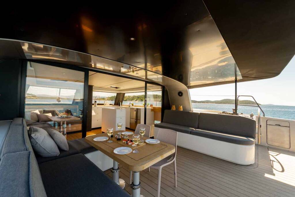 Catamaran Vaan R4 Electric Silence