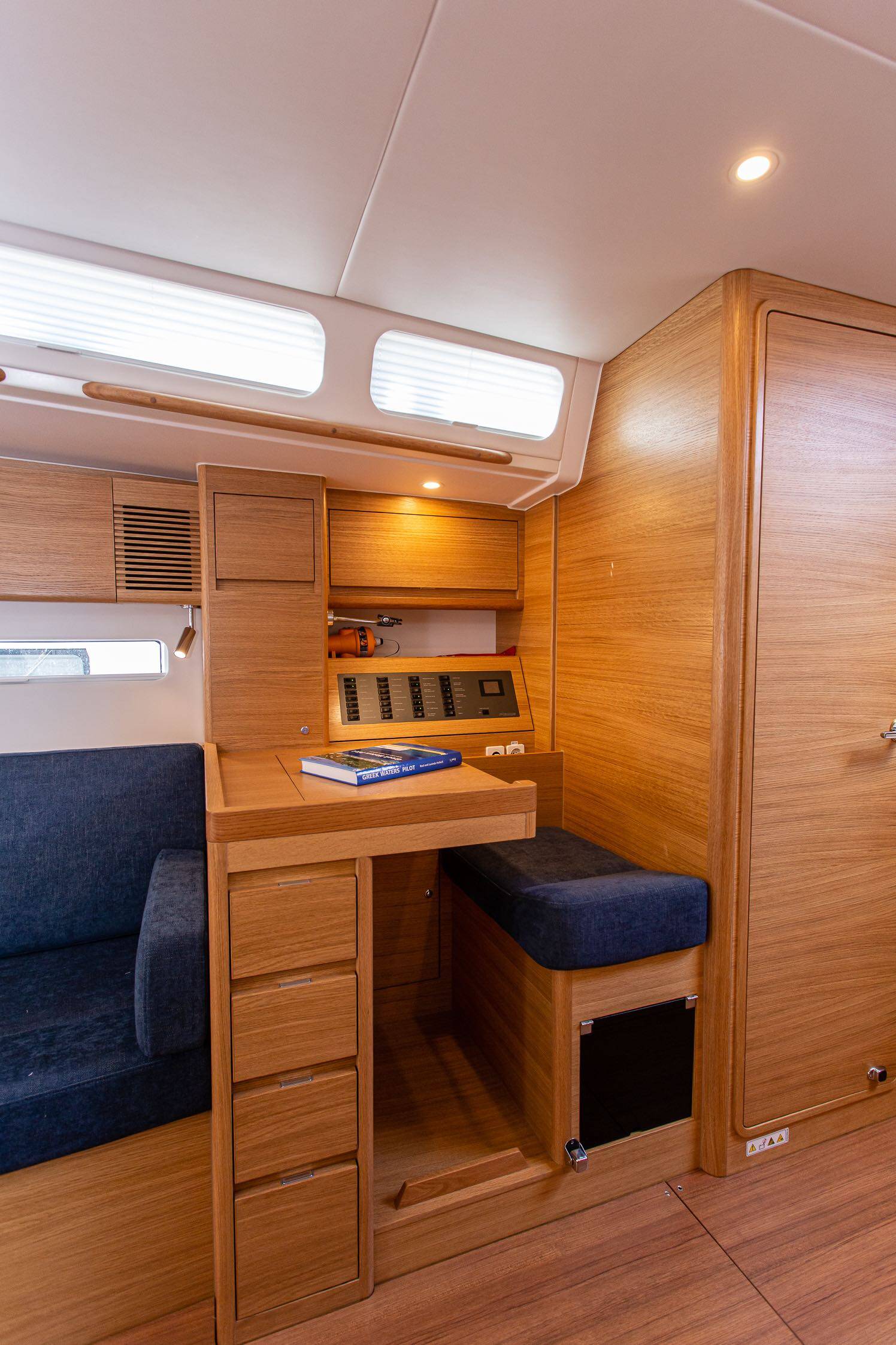 Sailing yacht X4⁶ Athena