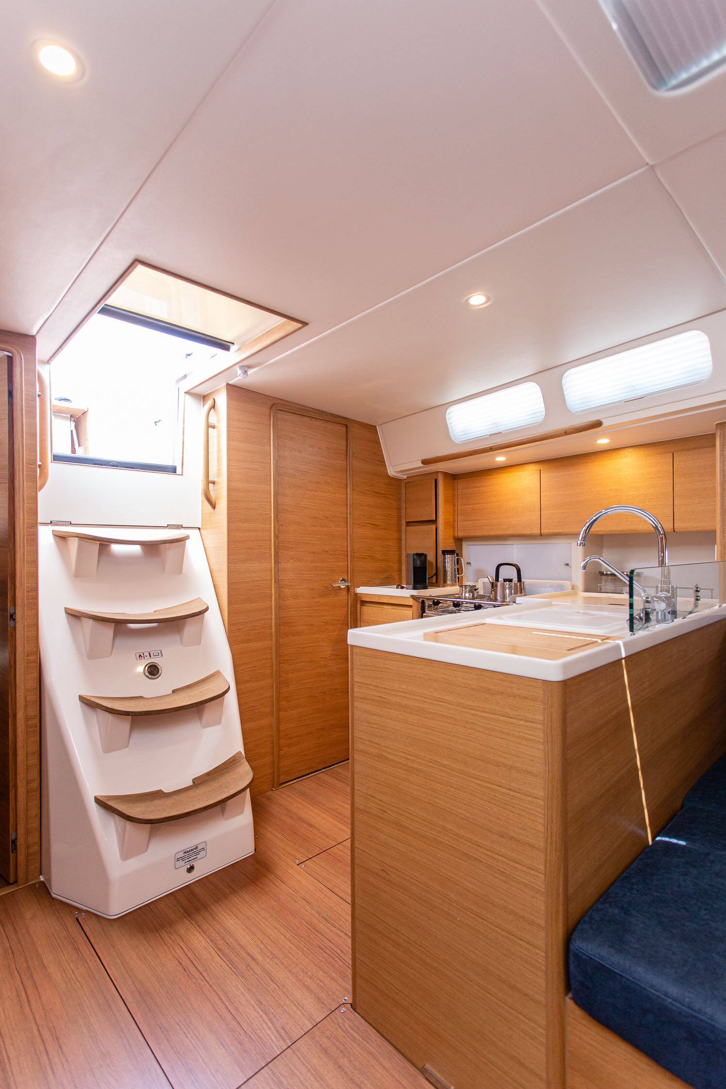 Sailing yacht X4⁶ Artemis